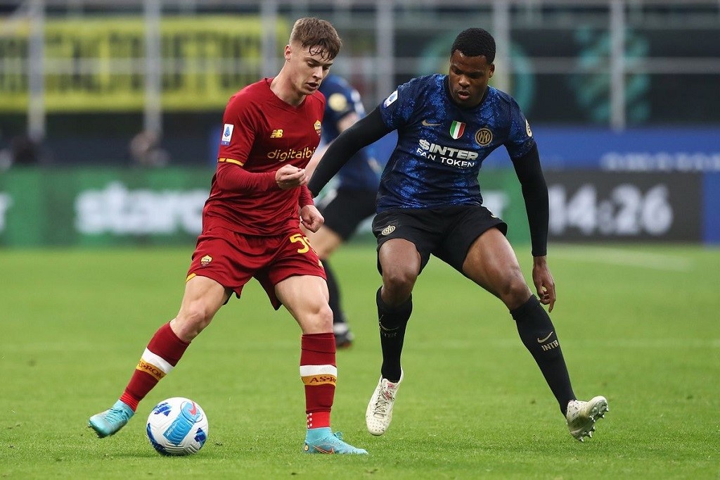 Soi kèo Inter Milan vs AS Roma